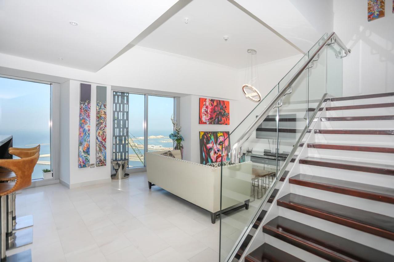 Апартаменты Penthouse In Dubai Marina , Cayan Tower , Sea View Экстерьер фото