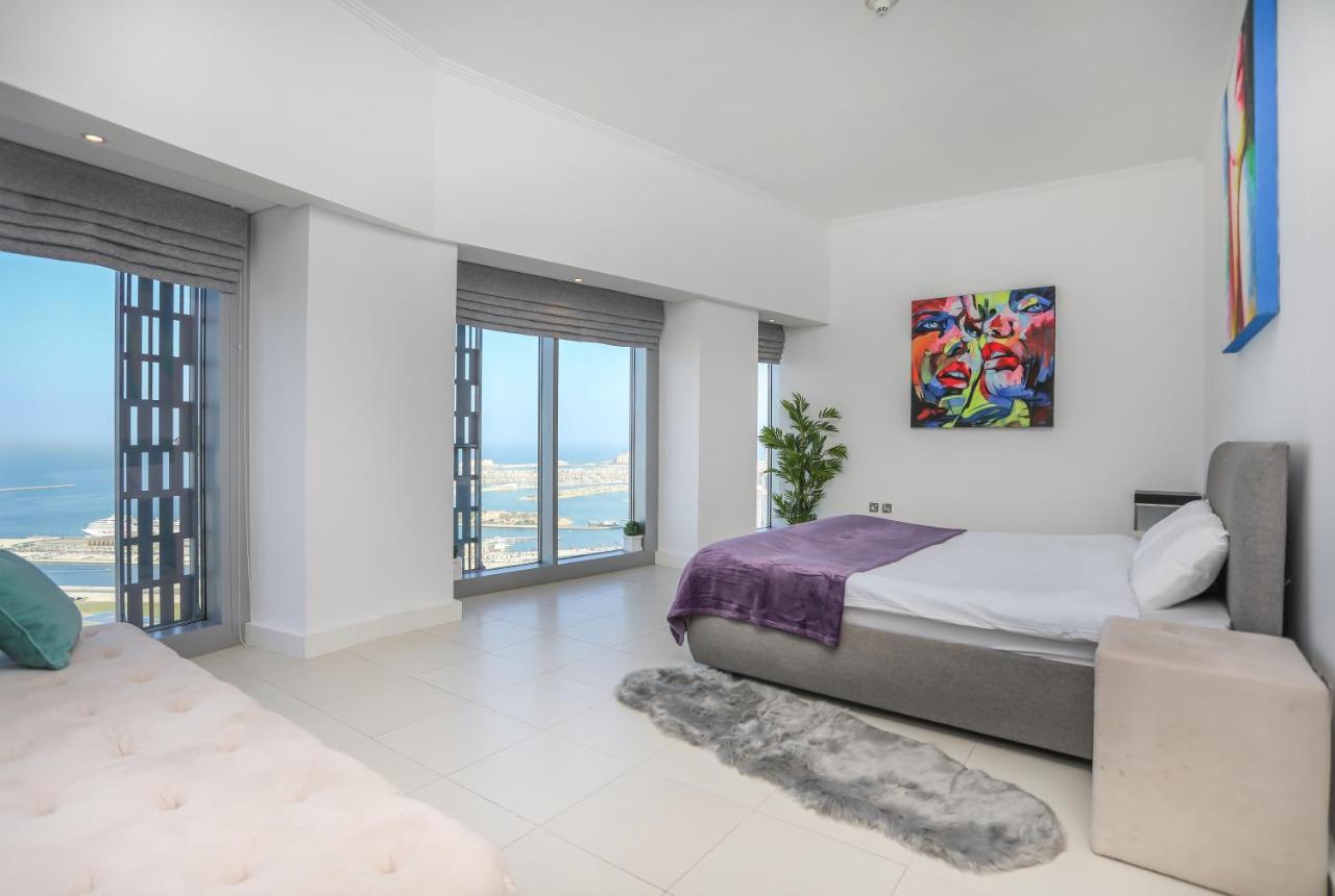 Апартаменты Penthouse In Dubai Marina , Cayan Tower , Sea View Экстерьер фото